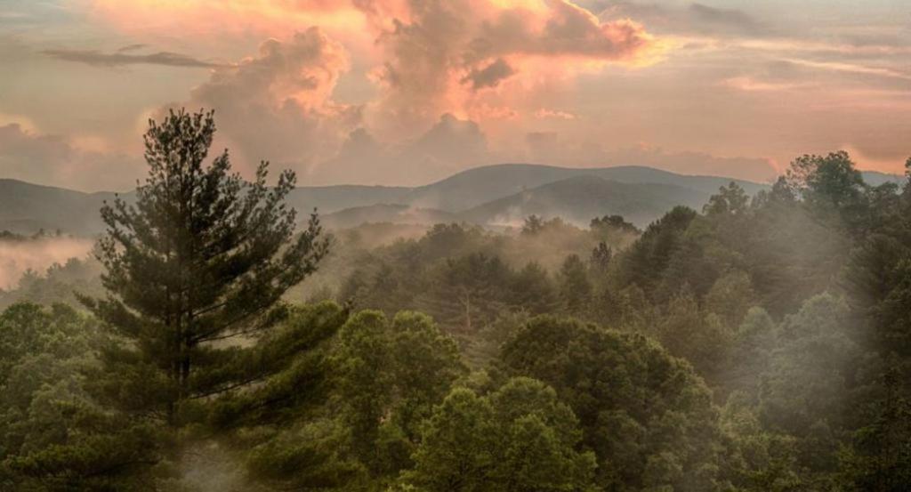 Long Mountain Lodge Bed & Breakfast Dahlonega Luaran gambar