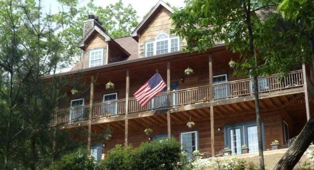 Long Mountain Lodge Bed & Breakfast Dahlonega Luaran gambar
